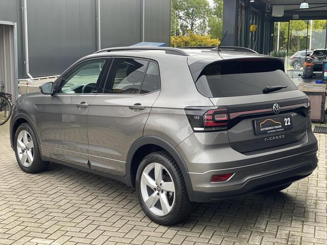 Volkswagen T-Cross 1.0 TSI AUTOMAAT / R-LINE / LED / CRUISE / NAVI / RIJKLAAR