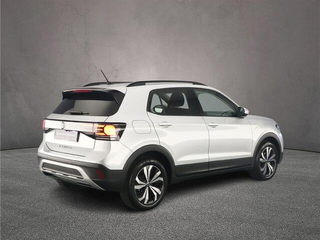Volkswagen T-Cross Life Edition 1.0 TSI 115pk DSG Automaat Adaptive cruise control, Achteruitrijcamera, Stoelverwarming, Parkeersensoren, App connect, LED koplampen, Airco