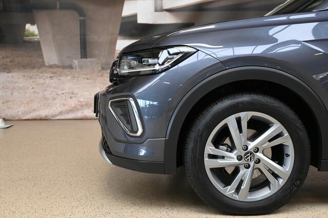 Volkswagen T-Cross 1.0 TSI 115pk R-Line Edition | IQ. Light | Trekhaak | Camera | 100% (Dealer) onderhouden label