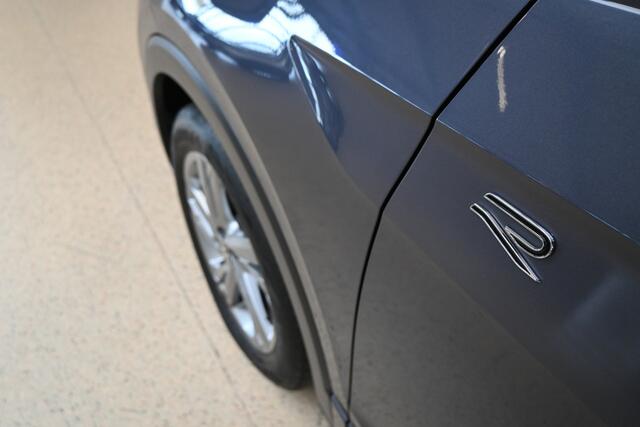 Volkswagen T-Cross 1.0 TSI 115pk R-Line Edition | IQ. Light | Trekhaak | Camera | 100% (Dealer) onderhouden label