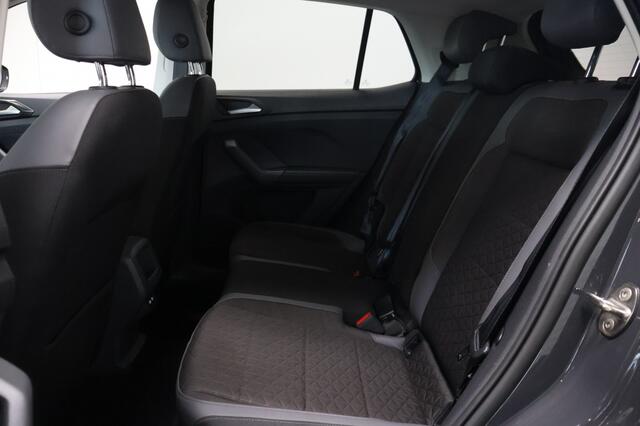 Volkswagen T-Cross 1.0 TSI Style 115pk | LED | ACC | Dodehoek | Bluetooth | 17"