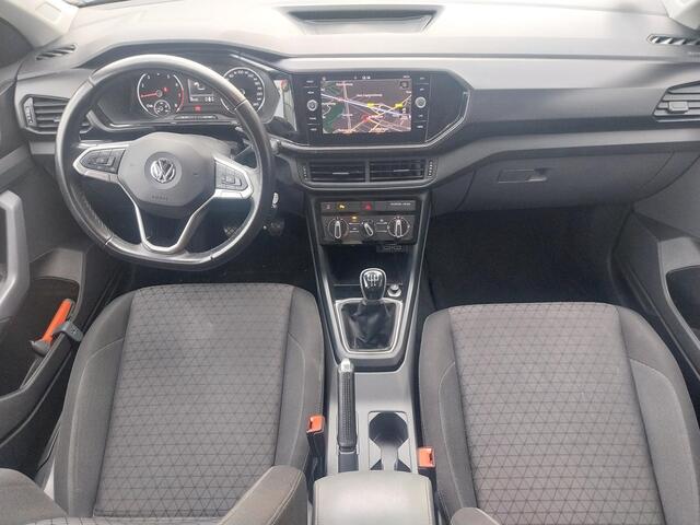 Volkswagen T-Cross 1.0 TSI Life | Navigatie | Trekhaak | Parkeersensoren |