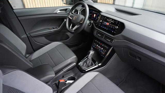 Volkswagen T-Cross 1.0 TSI 110pk DSG 3x R-Line Virtual Cockpit 18inch LM Keyless A-Camera Adaptive Cruise *VW Drive Select* 65342km!