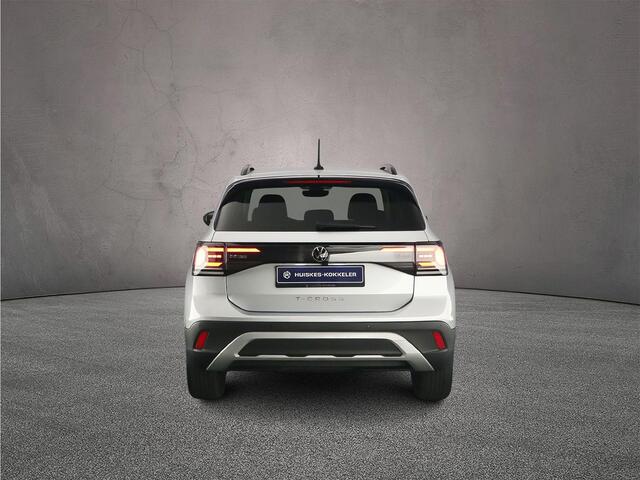 Volkswagen T-Cross Life Edition 1.0 TSI 115pk DSG Automaat Adaptive cruise control, Achteruitrijcamera, Stoelverwarming, LED koplampen, App connect, Parkeersensoren