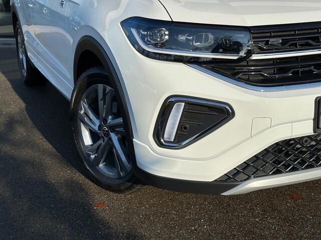 Volkswagen T-Cross 1.0 TSI DSG R-Line | Camera | Trekhaak | Led gril | 4-season | Carplay | Rijklaar incl. garantie