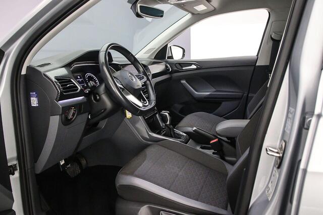 Volkswagen T-Cross Style 1.0 TSI 115pk DSG Automaat Adaptive cruise control, Achteruitrijcamera, Stoelverwarming, LED koplampen, Parkeersensoren, App connect