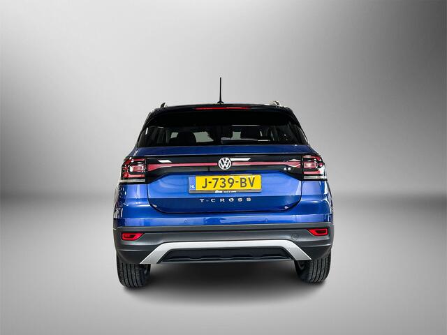 Volkswagen T-Cross 1.0 95pk TSI Life Adaptive Cruise Control | Parkeersensoren voor & achter | Getinte ramen achter