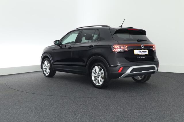 Volkswagen T-Cross 1.0 TSI 116pk DSG Life Edition Stoelverwarming Camera Keyless Virtual Cockpit App-Connect