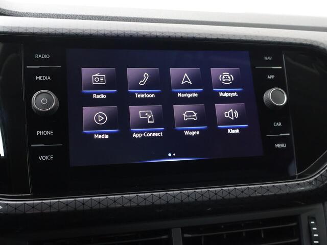 Volkswagen T-Cross 1.0 TSI Style | 110 PK | Adaptive cruise control | Climate control | LED verlichting | DAB+ Radio |