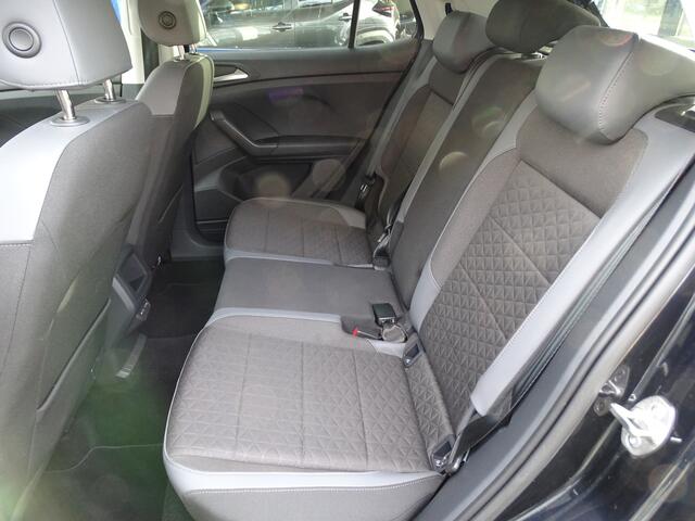 Volkswagen T-Cross 1.5 TSI R-Line