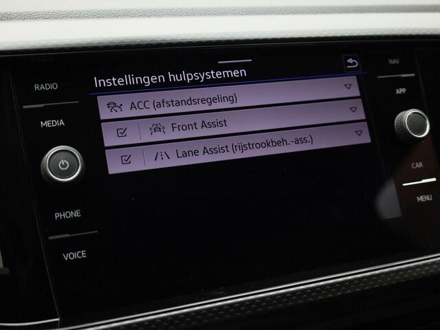 Volkswagen T-Cross 1.0TSI/95PK Life · Apple/Android Car Play · Parkeersensoren · Adaptive cruise control ·