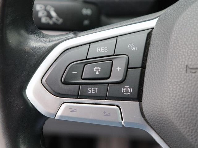 Volkswagen T-Cross 1.0 TSi Style 115 Pk | Adaptive Cruise | Navigatiesysteem | Full Led | Trekhaak | CarPlay | 18 Inch | 27.089 Km!