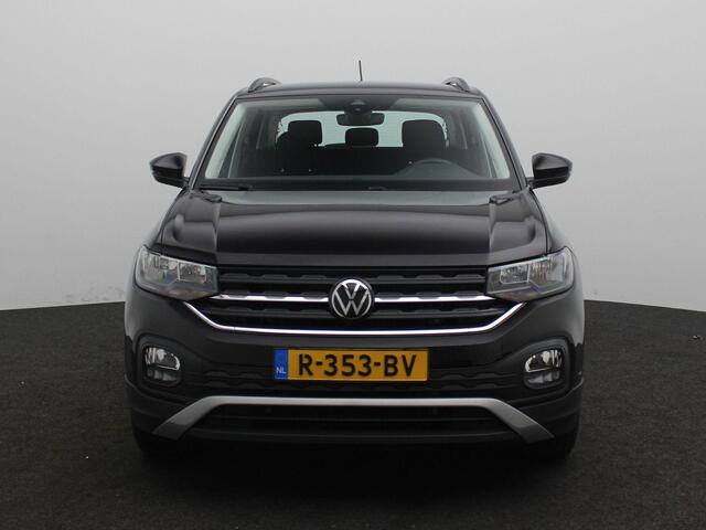 Volkswagen T-Cross 1.0 TSI Life | Adaptive cruise control | Achteruitrijcamera | Apple Carplay/Android Auto | Verwarmbare buitenspiegels | Lichtmetalen velgen |