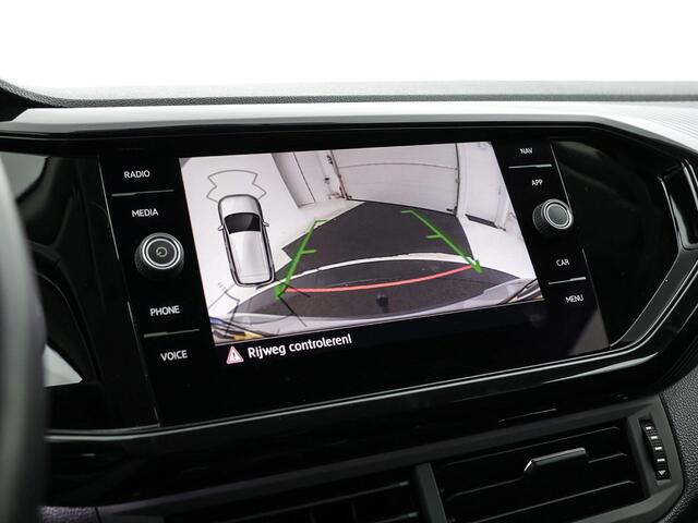Volkswagen T-Cross 1.0 TSI 115pk DSG Style · Camera · Keyless · Apple/Android Car Play · P-Sensoren · Navigatie · Trekhaak · 18'' Inch ·