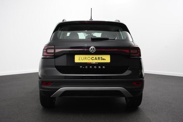 Volkswagen T-Cross 1.0 TSI 115pk DSG Life Plus Volkswagen T-Cross 1.0 TSI DSG Life Plus | Navigatie | Apple Carplay/ Android Auto | Climate Control | Adaptive Cruise Control | Lane/Side Assist | Camera | Stoelverwarming |