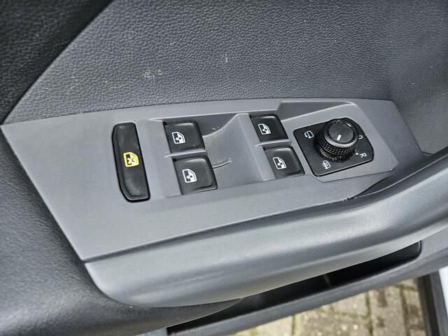 Volkswagen T-Cross 1.0 TSI Life Business