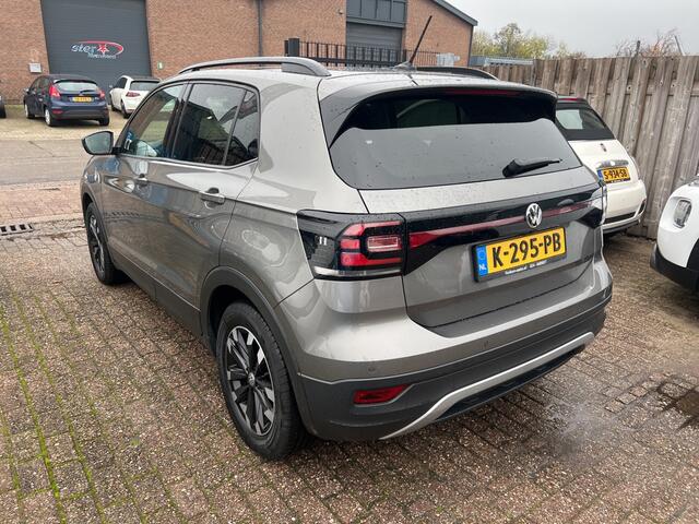 Volkswagen T-Cross 1.0 TSI Style Dsg / Led/ carplay