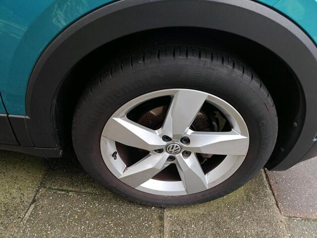 Volkswagen T-Cross 1.0 TSI 115pk Style DSG Automaat / LED / Navigatie / Digital cockpit / Camera / LM 17 inch