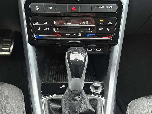 Volkswagen T-Cross 1.0 TSI Style | Virtual Cockpit | Climate Control | Carplay | Achteruitrijcamera |