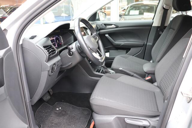 Volkswagen T-Cross 1.0 TSI Life Automaat. Navigatie. Nederlandse auto!