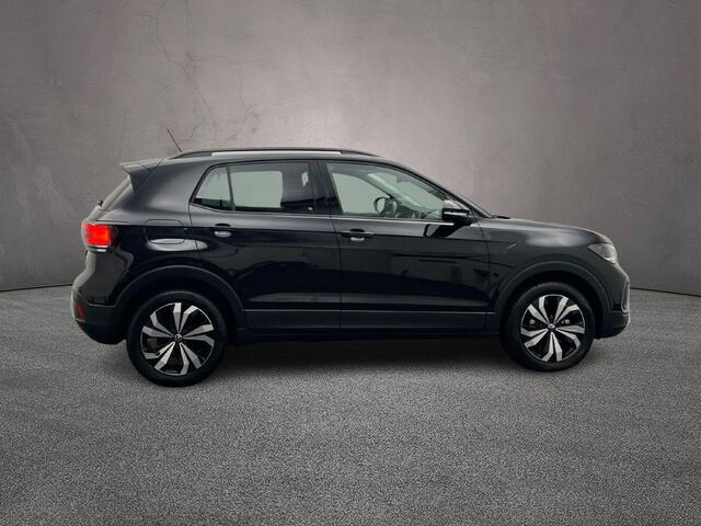 Volkswagen T-Cross Life Edition 1.0 TSI 95pk Adaptive cruise control, Achteruitrijcamera, LED koplampen, App connect, DAB, Radio, Bluetooth, Airco, Parkeersensor achter