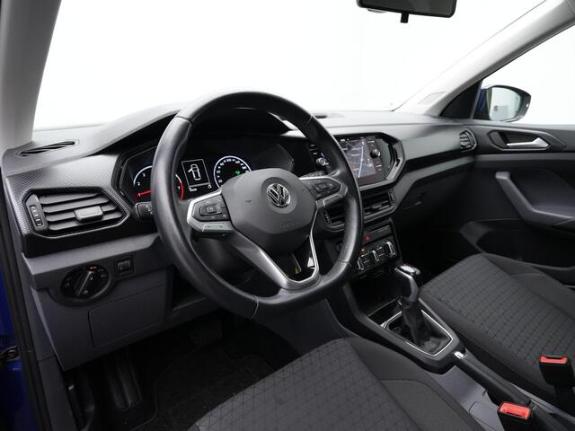 Volkswagen T-Cross 1.0 TSI 115 pk DSG Life | Trekhaak | Achteruitrijcamera | Stoelverwarming | Adaptive Cruise | Navigatie