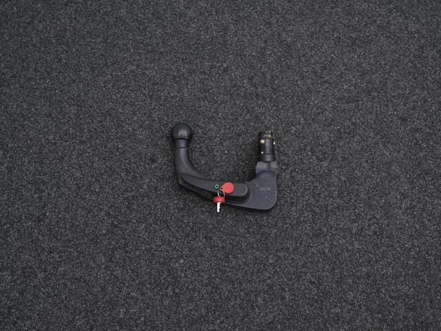 Volkswagen T-Cross 1.0 TSI 115 pk DSG Life | Trekhaak | Achteruitrijcamera | Stoelverwarming | Adaptive Cruise | Navigatie