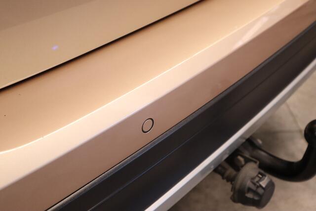 Volkswagen T-Cross 1.0 TSI Style Business R ACC PDC Blindspot Automaat VCP 24 maanden garantie mogelijk (*vraag naar de voorwaarden)