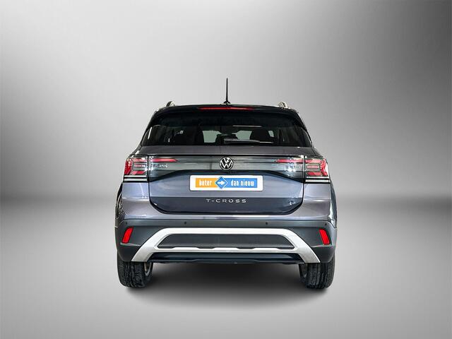 Volkswagen T-Cross 1.0 115pk TSI Life Edition Achteruitrijcamera | Parkeersensoren voor en achter | Stoelverwarming