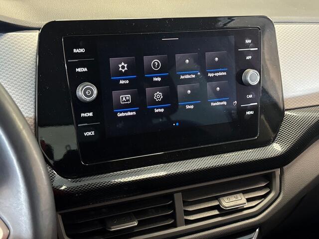 Volkswagen T-Cross 1.0 115pk TSI Life Edition Achteruitrijcamera | Parkeersensoren voor en achter | Stoelverwarming