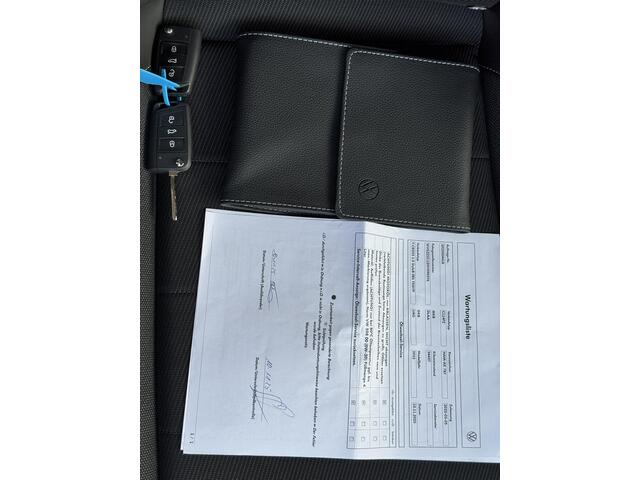 Volkswagen T-Cross 1.0 TSI Style,Navi,Carpl,Virt,Cam,Cruise,Led