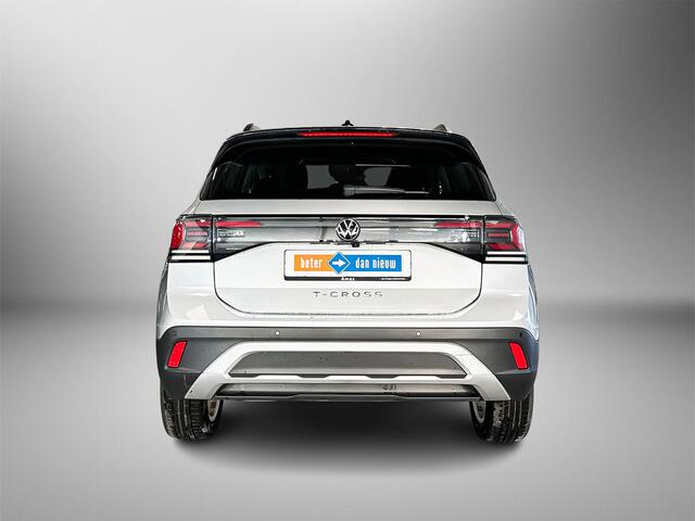 Volkswagen T-Cross 1.0 115pk TSI Life Edition Parkeersensoren voor en achter | Keyless entry & go | Achteruitrijcamera