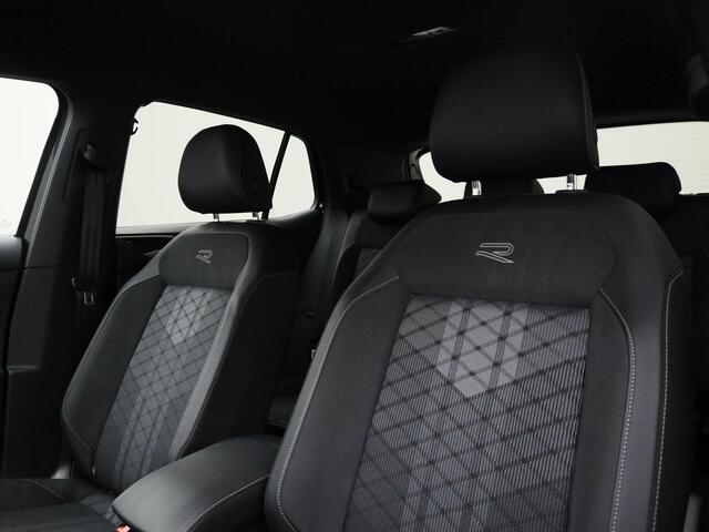 Volkswagen T-Cross 1.5TSI/150PK R-Line DSG · Navigatie · Camera + Parkeersensoren · Trekhaak · Garantie t/m 11-03-2027