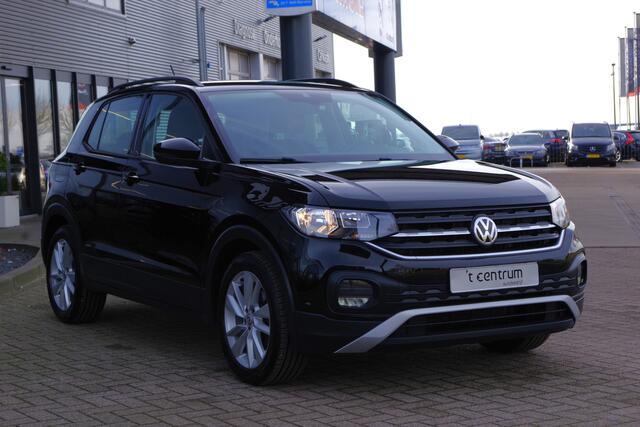 Volkswagen T-Cross 1.0 TSI Life, Stoelverwarming, Blind-Spot, 17" LM