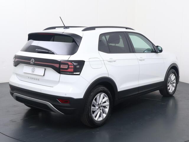 Volkswagen T-Cross 1.0 TSI Life | 95 PK | Adaptive cruise control | Parkeersensoren | Apple Carplay/Android Auto |