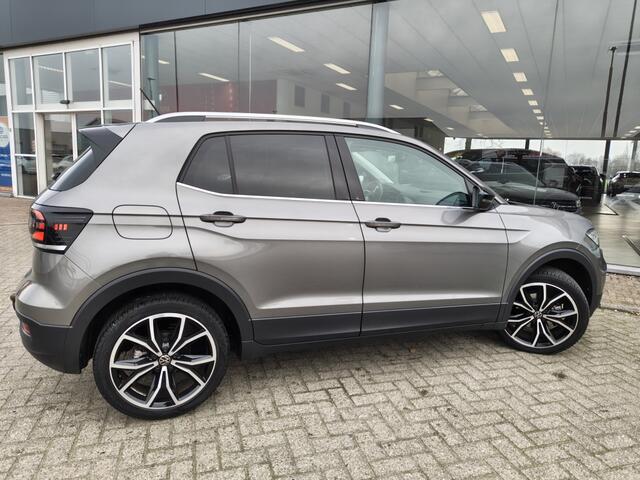 Volkswagen T-Cross 1.0 TSI Life | Trekhaak | Stoelverwarming | Android Auto | Achte