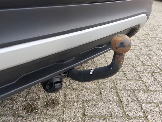 Volkswagen T-Cross 1.0 TSI Life | Trekhaak | Stoelverwarming | Android Auto | Achte