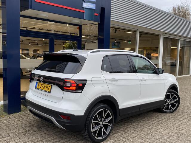 Volkswagen T-Cross 1.0 TSI Style / Automaat / NL-Auto / 1e-Eigenaar / Adaptieve Cruise-Control / Climate-Control / Apple-Carplay & Android-Auto / Draadloze-Telefoonlader / LED / Keyless / Dodehoek-Detectie / DAB Radio-Bluetooth / Navi / PDC V+A met Camera / 18'' LMV / ENZ.