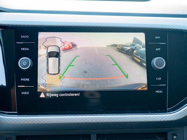 Volkswagen T-Cross 1.0 TSI 110Pk Style | Keyless | Camera | Navi | Apple Carplay/ Android Auto | Prijs Rijklaar!!