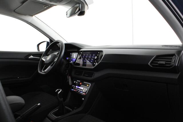 Volkswagen T-Cross 1.0 TSI Life Achteruitrijcamera/Adapt.cruise/all season banden/Reef Blue metallic