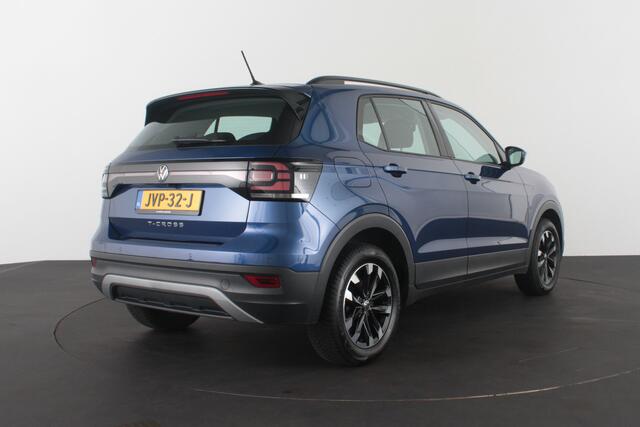 Volkswagen T-Cross 1.0 TSI Life Achteruitrijcamera/Adapt.cruise/all season banden/Reef Blue metallic