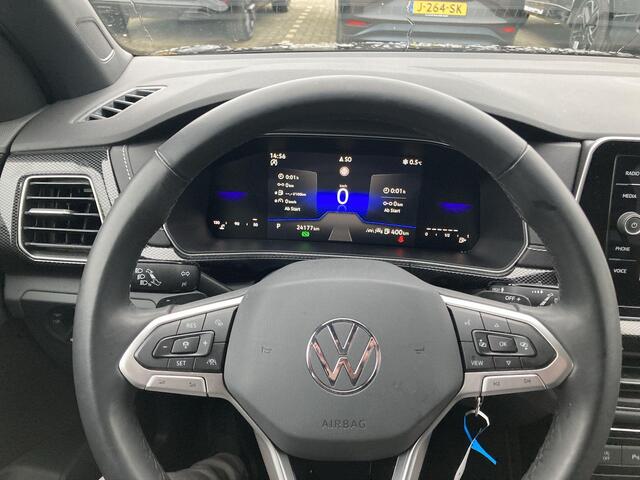 Volkswagen T-Cross 1.5 TSI 150pk DSG R-Line Edition · Navigatie · Camera + parkeersensoren · Apple/Android Car play · Trekhaak afneembaar · Stoelverwarming · Garantie tot April 2027