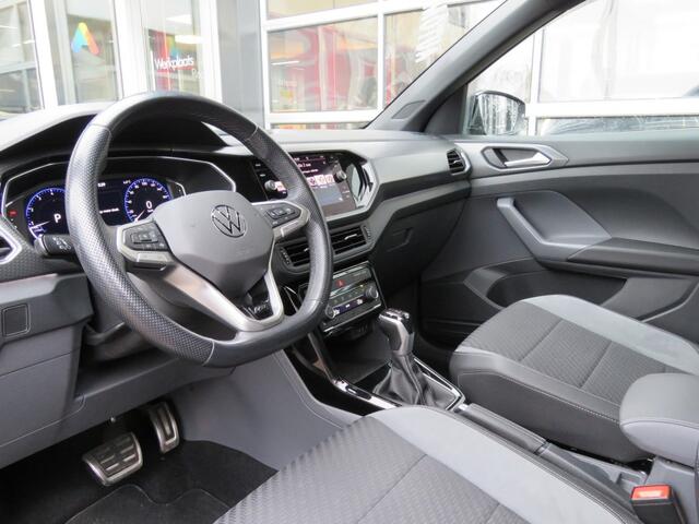 Volkswagen T-Cross 1.5 TSI 150pk DSG-aut. R-Line / 18 Inch / Led / Trekhaak / Camera / BOVAG garantie