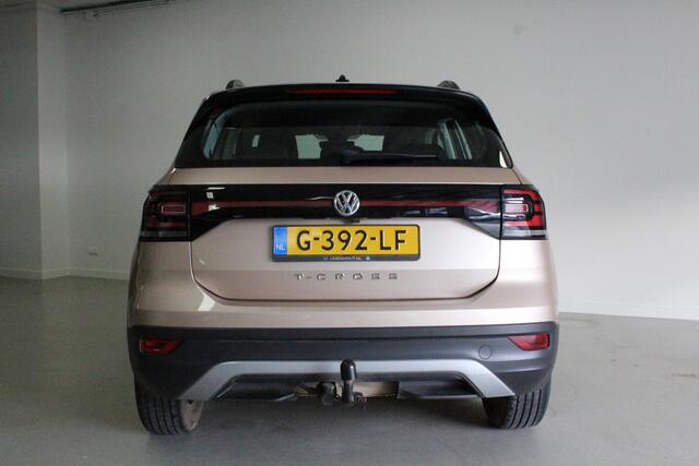 Volkswagen T-Cross 1.0 TSI Life | AFN-TREKHAAK | ACC | DAB-RADIO | BLINDSPOT | NAVIGATIE | CAMERA | 16'LMV |