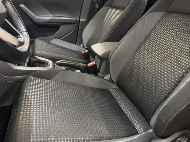 Volkswagen T-Cross 1.0 TSI R-Line DSG / AUTOMAAT / VIRTUAL / FULL LED / ADAPTIVE CC /