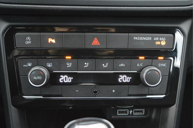 Volkswagen T-Cross 1.0 TSI Life NL-Auto / Climate control / Pdc / Apple,android