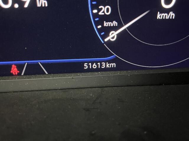 Volkswagen T-Cross 1.0 TSI R-Line / AUTOMAAT/ PARK.SENSOREN V+A/ CAMERA/ APP-CONNECT/ STOEL VERWARMING/ ACC/ DIGITAL DASH/ NAVI/ DAB/ LED/ CLIMA/ ISOFIX/ 17'' LMV