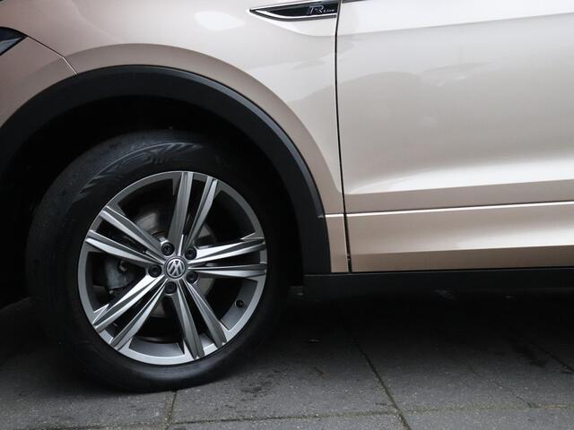 Volkswagen T-Cross 1.0 TSI Style | PDC | ADAPT. CRUISE | NAVI | VIRTUAL COCKPIT | APPLE CARPLAY |
