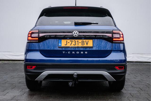 Volkswagen T-Cross 1.0 TSI Life Business Trekhaak/ Virtual dash/ Climate control/ Adapt. cruise/ LED/ Carplay