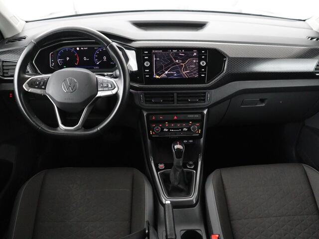 Volkswagen T-Cross 1.0 TSI Style | Automaat | Stoelverwarming | Camera | Virtual Cockpit | Trekhaak | Navigatie | Adaptive cruise | Full LED | Climate control | Parkeerhulp